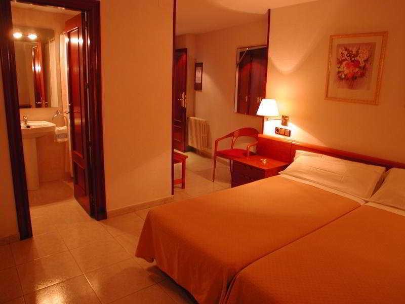 Hotel Dos Rios Origen 2*